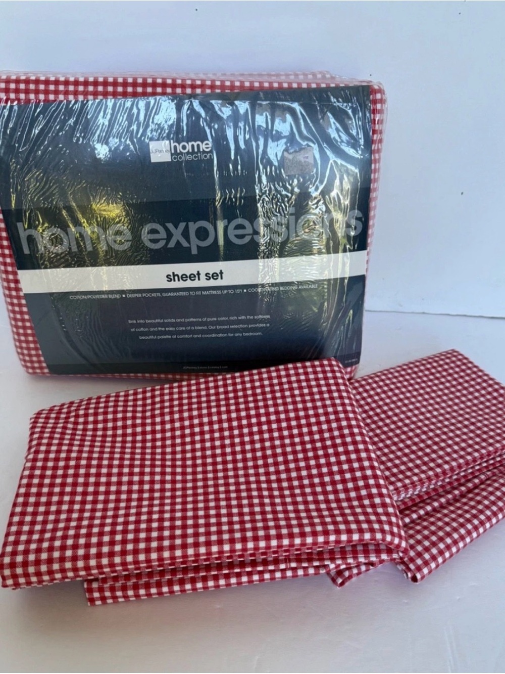 JC Penney True Red Gingham Home Sheet Set Full Size & 4 pillowcases NEW!